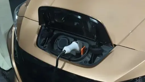 川口市にて、EV車の充電器を設置しました！